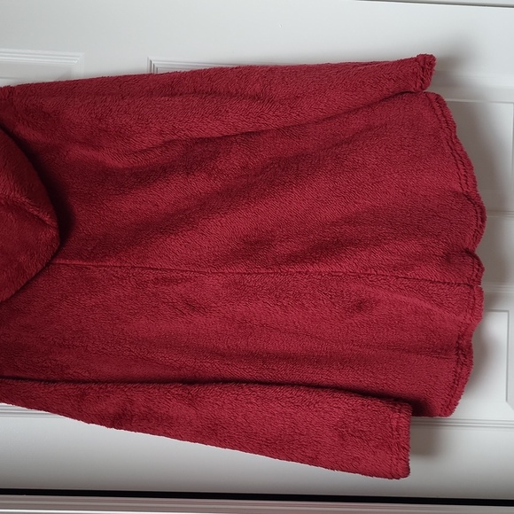 Camisa Red Hooded Soft Jacket! Size Medium! NWT! - Picture 8 of 10